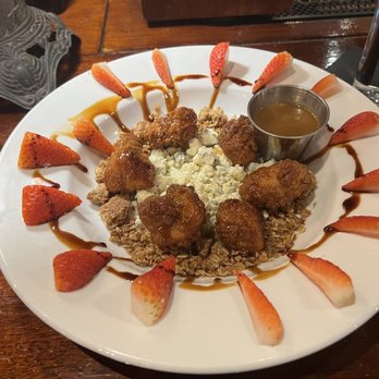 Bon Temps Grill - Praline Chicken Salad with no greens - Cajun/Creole Near Me - Lafayette, Louisiana