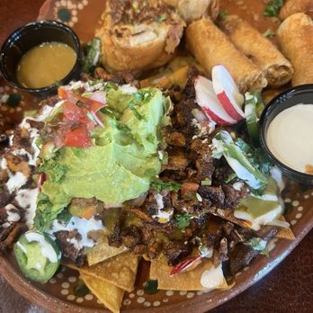Rosa Madera - Los favoritos app nachos pastor chimi birria tinga rolled tacos - Mexican Near Me - Sacramento, California Rosa Madera - Los favoritos app nachos pastor chimi birria tinga rolled tacos - Mexican Near Me - Sacramento, California