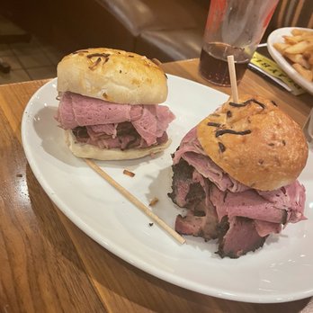 Junior's Restaurant - Corned Beef & Pastrami Combo. They don't skimp on the amount of meat! But needs a sauce. - Bakeries Near Me - Brooklyn, New York