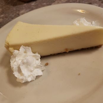 Gino's Ristorante - Italian Near Me - Palmdale, California