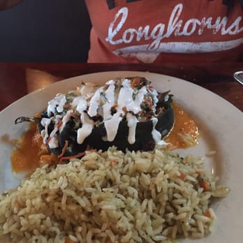 El Monumento - Vegetarian Chile Relleno - Mexican Near Me - Georgetown, Texas
