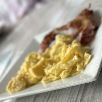 Restaurant 198 - a plate of scrambled eggs and bacon - Breakfast & Brunch Near Me - Burtonsville, Maryland Restaurant 198 - a plate of scrambled eggs and bacon - Breakfast & Brunch Near Me - Burtonsville, Maryland