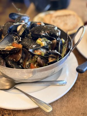 Figaro Bistrot by null