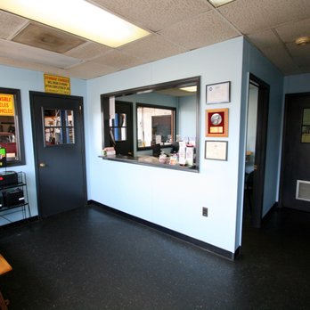 AAMCO Transmissions & Total Car Care - Lobby Chester, VA AAMCO - Auto Repair Near Me - Chester, Virginia AAMCO Transmissions & Total Car Care - Lobby Chester, VA AAMCO - Auto Repair Near Me - Chester, Virginia