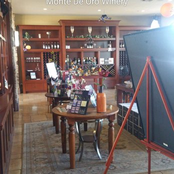 Monte De Oro Winery - Gift shop area.. - Wineries Near Me - Temecula, California Monte De Oro Winery - Gift shop area.. - Wineries Near Me - Temecula, California