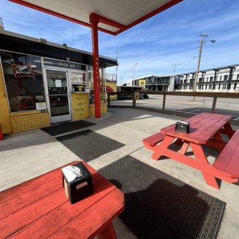 Daddy's Dogs - Nations - Ordering Kiosk and outdoor tables. - Hot Dogs Near Me - Nashville, Tennessee Daddy's Dogs - Nations - Ordering Kiosk and outdoor tables. - Hot Dogs Near Me - Nashville, Tennessee