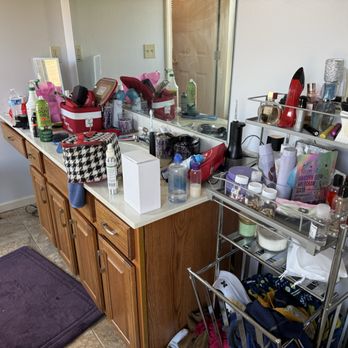 Cali Shine - Office Cleaning Near Me - Tallmadge, Ohio Cali Shine - Office Cleaning Near Me - Tallmadge, Ohio