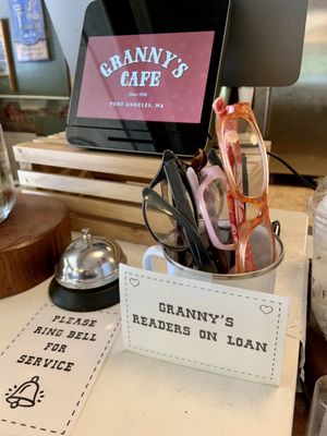 Granny's Cafe by null
