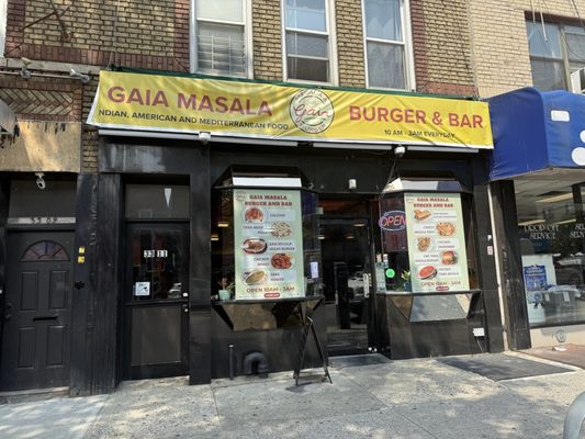 Gaia Masala & Burger New York by null
