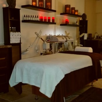 Candlelight Wellness Spa - Facial, Microdermabraision, and waxing room! - Massage Near Me - Brooksville, Florida Candlelight Wellness Spa - Facial, Microdermabraision, and waxing room! - Massage Near Me - Brooksville, Florida