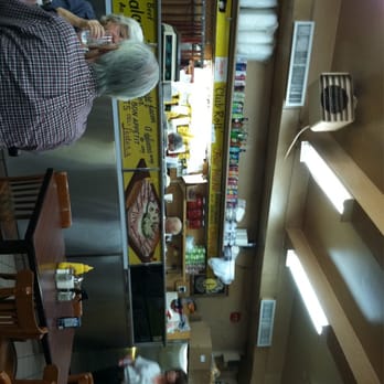 Lester's Deli - Delis Near Me - Outremont, Quebec