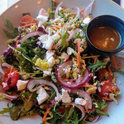 Fondo Lounge - Special salad of feta cheese and roasted beetroot