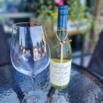D's Italian Restaurant - Zaccanini white wine 910-253-8151 - Pizza Near Me - Bolivia, North Carolina D's Italian Restaurant - Zaccanini white wine 910-253-8151 - Pizza Near Me - Bolivia, North Carolina