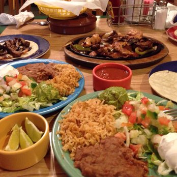 Miguels Restaurant - Combo fajitas! - Burgers Near Me - Comanche, Texas