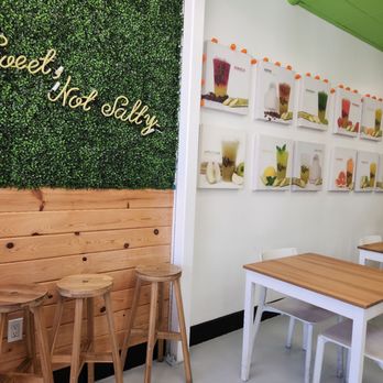 Ko Juice - Wall decor - Coffee & Tea Near Me - Glendale, California Ko Juice - Wall decor - Coffee & Tea Near Me - Glendale, California