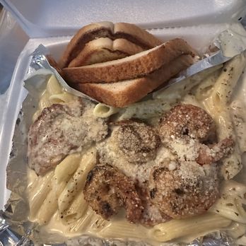 Kendall's Soul Food - Dat Dat Salmon - Soul Food Near Me - Dallas, Texas