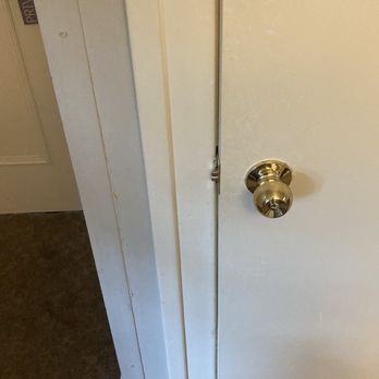 Château Versailles - The closet that locks from the inside for some reason - Hotels Near Me - Montreal, Quebec Château Versailles - The closet that locks from the inside for some reason - Hotels Near Me - Montreal, Quebec