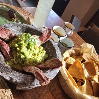 Maiz y Agave - Guacamole con arrachera - Mexican Near Me - Miami, Florida Maiz y Agave - Guacamole con arrachera - Mexican Near Me - Miami, Florida