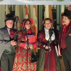 Luminaria - Carolers
