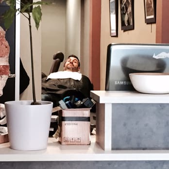 1. Bcn Cuts Barber Shop