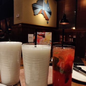 Outback Steakhouse - Nice food and drinks . Best service I don't know why others have bad ratings . - Steakhouses Near Me - Secaucus, New Jersey