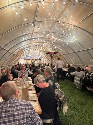 Farm & Table by null