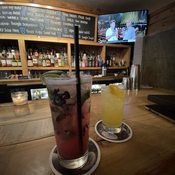 The Coopers Tavern - Berry mojito and hallelujah jordan - New American Near Me - Madison, Wisconsin The Coopers Tavern - Berry mojito and hallelujah jordan - New American Near Me - Madison, Wisconsin