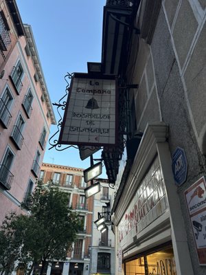 Bar La Campana by null