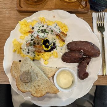 The Royale - Crustaceans - Breakfast & Brunch Near Me - Pleasant Hill, California The Royale - Crustaceans - Breakfast & Brunch Near Me - Pleasant Hill, California