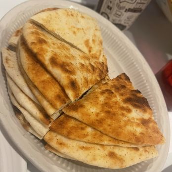 Bahari Estiatorio - Greek Near Me - Astoria, New York