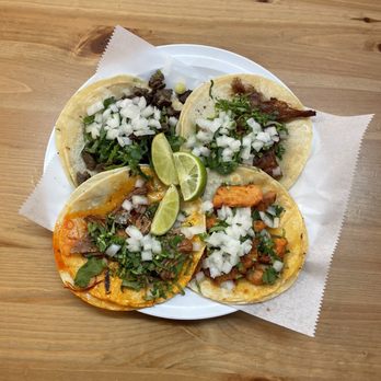 Las Cazuelas - Tacos Al pastor, steak, carnitas and chicken - Mexican Near Me - Orlando, Florida