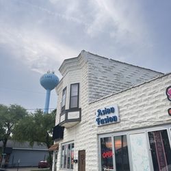 Lucky Bernie's - Location by the good year and train station