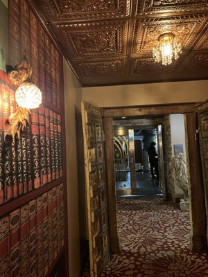 Alexander Pierce Restaurant by null