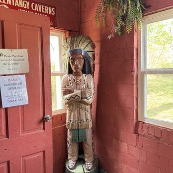 Olentangy Indian Caverns - Native American statue - Tours Near Me - Delaware, Ohio