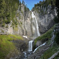 Comet Falls and Trail
