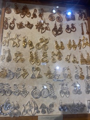 Puerto Rican Art & Crafts by null