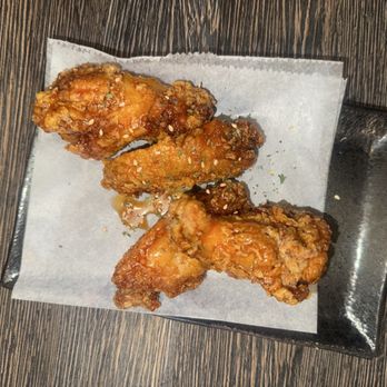Tada - Soy garlic wings - Korean Near Me - New York, New York Tada - Soy garlic wings - Korean Near Me - New York, New York