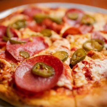 Enzo's Italian Restaurant - Diavola pizza - Italian Near Me - Santa Paula, California Enzo's Italian Restaurant - Diavola pizza - Italian Near Me - Santa Paula, California