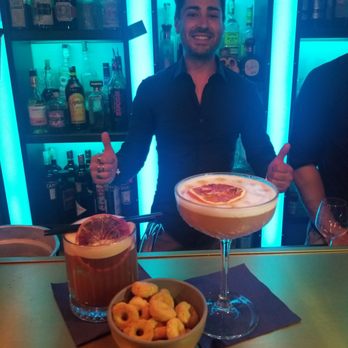Peaky Blinders - Seabiscuit and a amaretto sour from Igino! - Cocktail Bars Near Me - Rome, RM