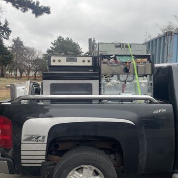 Junk N Truck - Appliances loaded on pickup truck ready to go dispose of - Junk Removal & Hauling Near Me - Amaranth, Ontario Junk N Truck - Appliances loaded on pickup truck ready to go dispose of - Junk Removal & Hauling Near Me - Amaranth, Ontario