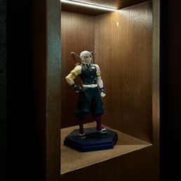 Uzui Tengen figurine