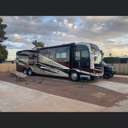 Shamrock Mobile Home Park - Enjoying a nice quiet day at out favorite Arizona RV park! Just what I needed after a busy day at Wildlife world zoo/safari park!