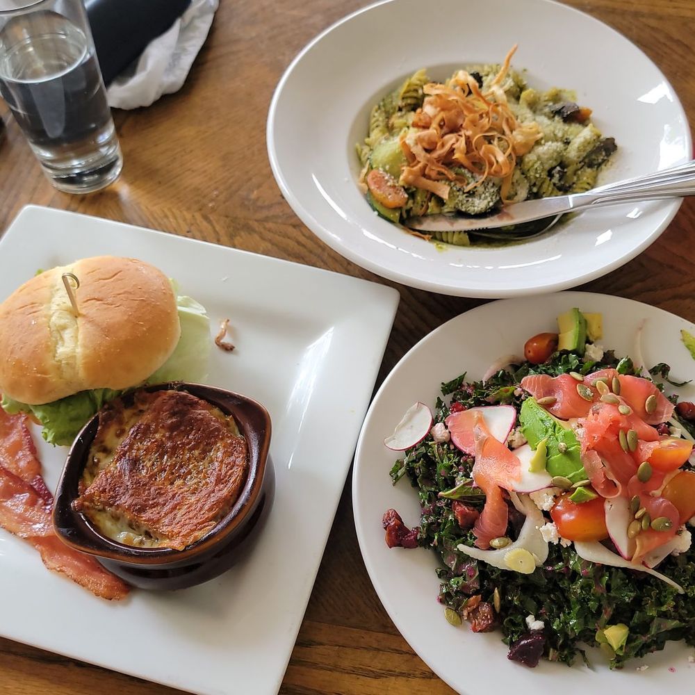 Chautauqua Dining Hall - American Near Me - Boulder, Colorado