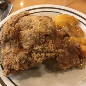Fried Tomato Buffet - Fried chicken and peach cobbler - Buffets Near Me - Newnan, Georgia Fried Tomato Buffet - Fried chicken and peach cobbler - Buffets Near Me - Newnan, Georgia