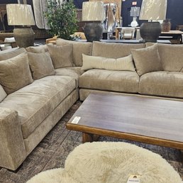 My next victim. John Michael's Snuggy sectional. My next victim. John Michael's Snuggy sectional.