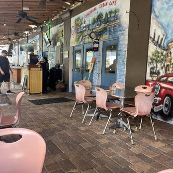 Copacabana Cuban Cafe - Patio - Cuban Near Me - Mount Dora, Florida Copacabana Cuban Cafe - Patio - Cuban Near Me - Mount Dora, Florida