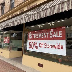 Hostess Gift Shoppe - Retirement Store Closing Sale June 2026