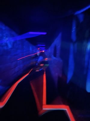 Dragons Lair Mini Golf