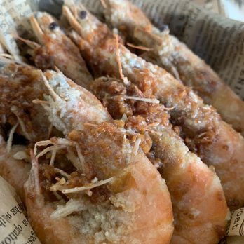 Aloha Steak House - Garlic shrimp - Steakhouses Near Me - Honolulu, Hawaii