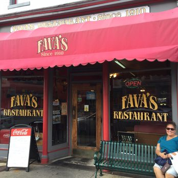 Fava's Restaurant - Front of building - Coffee & Tea Near Me - Georgetown, Kentucky Fava's Restaurant - Front of building - Coffee & Tea Near Me - Georgetown, Kentucky